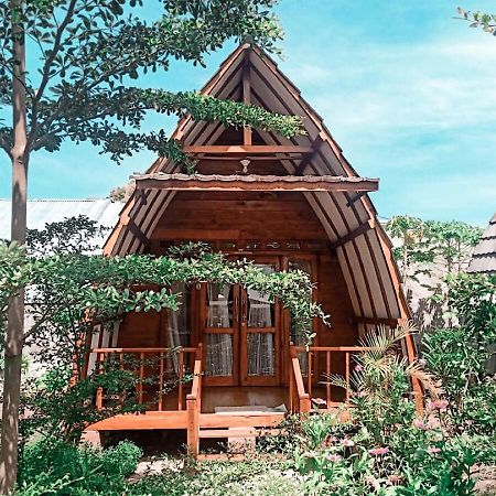 Raffles Inn Labuan Bajo Kültér fotó