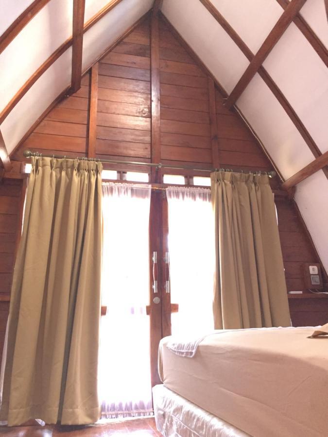 Raffles Inn Labuan Bajo Kültér fotó
