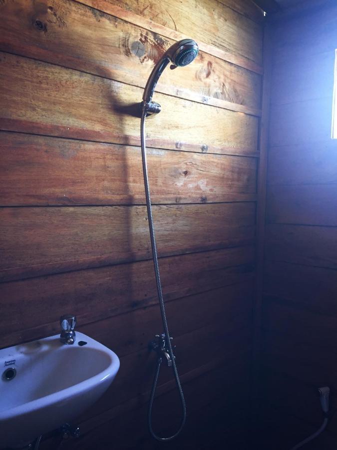 Raffles Inn Labuan Bajo Kültér fotó